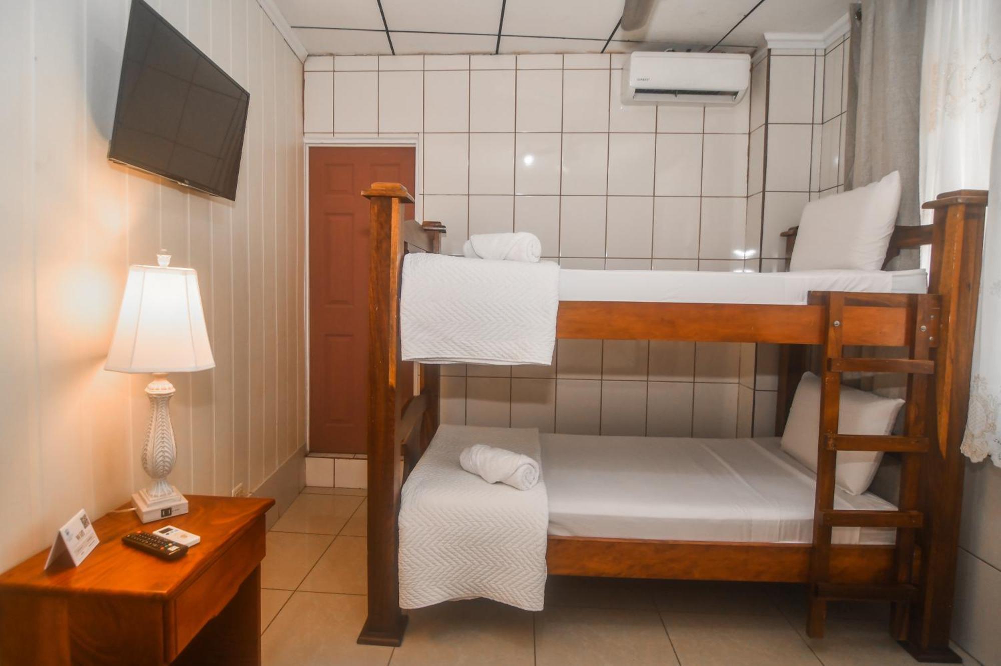 Hotel Aldea Chorotega Puntarenas Buitenkant foto