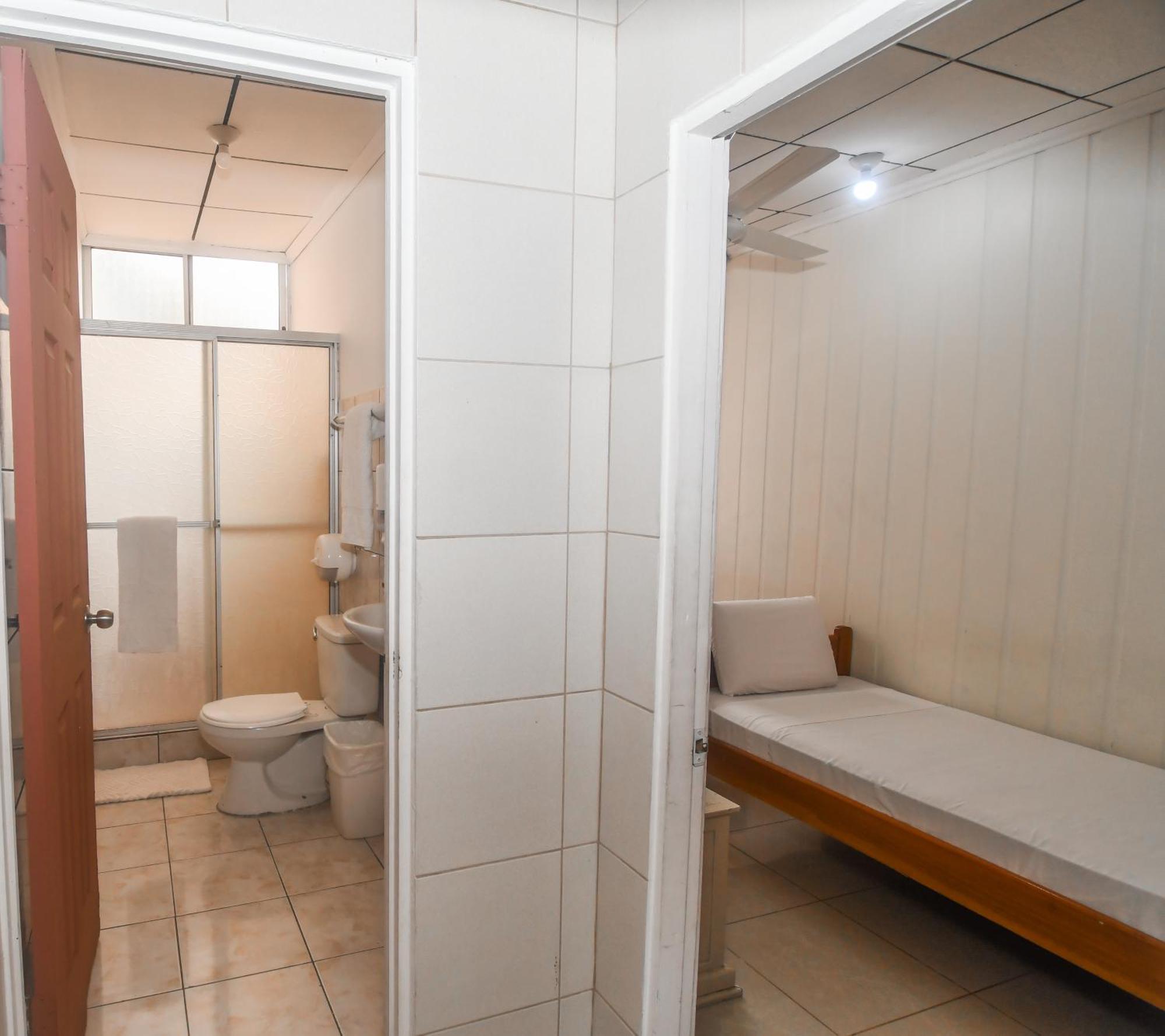 Hotel Aldea Chorotega Puntarenas Buitenkant foto